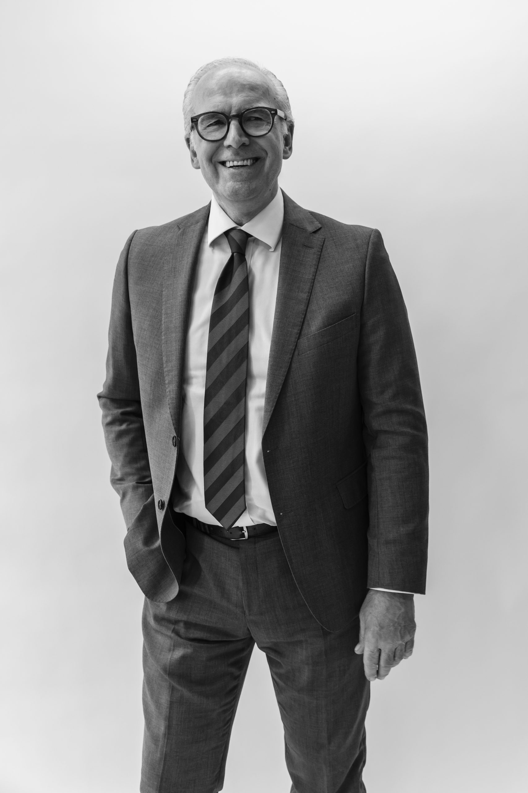 Luca Maestri Luca Maestri